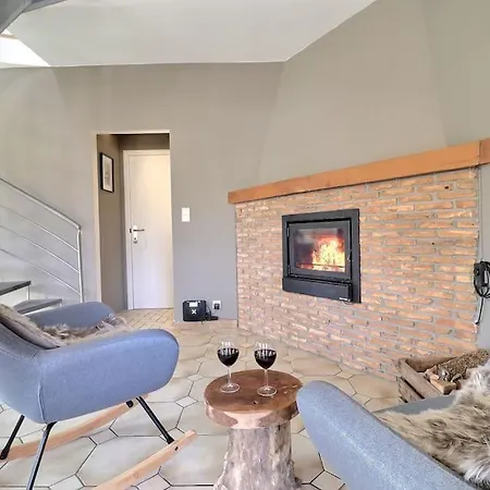 Apartament Terra - A Deux Pas Du Bord De Meuse Entre Namur Et Dinant *