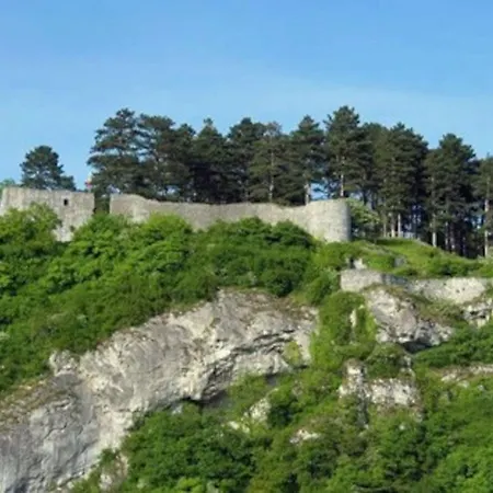 Terra - A Deux Pas Du Bord De Meuse Entre Namur Et Dinant Profondeville