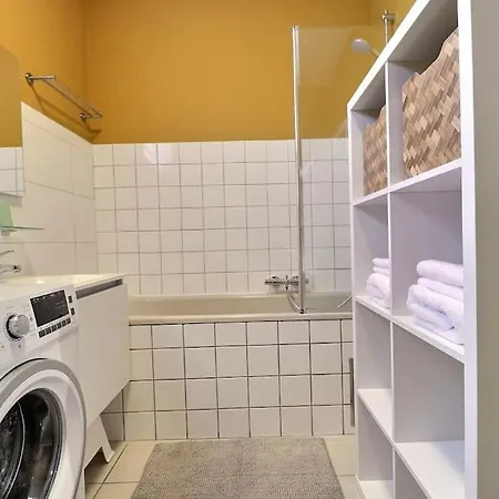 Terra - A Deux Pas Du Bord De Meuse Entre Namur Et Dinant