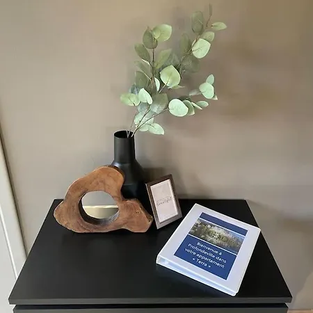 Terra - A Deux Pas Du Bord De Meuse Entre Namur Et Dinant Profondeville