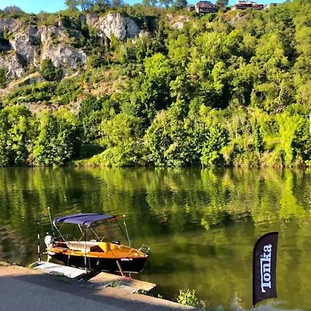 Appartement Terra - à Deux Pas Du Bord De Meuse Entre Namur Et Dinant Profondeville